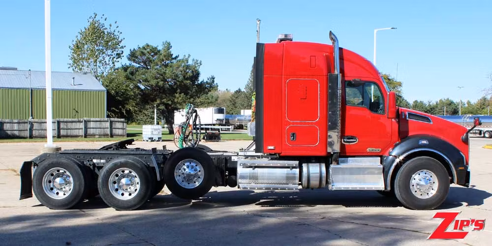 Picture of 2016 Kenworth T880 w/44" Sleeper Road Tractor, 23169