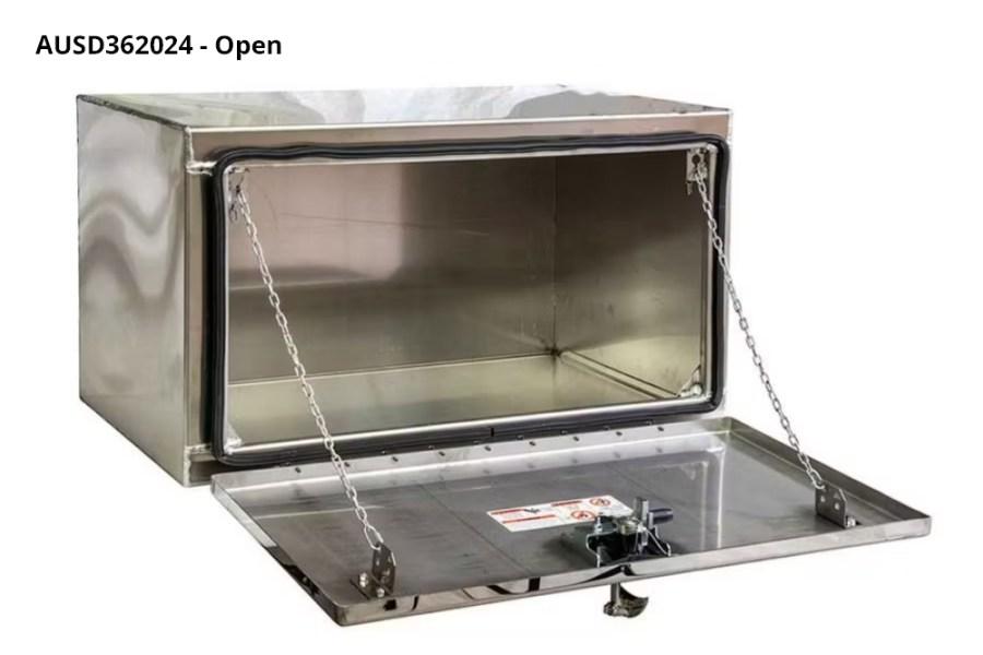 Picture of RC Industries M Series Aluminum Toolbox w/Stainless Steel Door