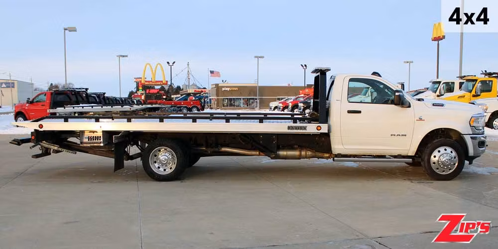 Picture of 2023 Dodge 5500 4x4,19.5'A, WAS B & N LOGISTIC, PIERSON, MI