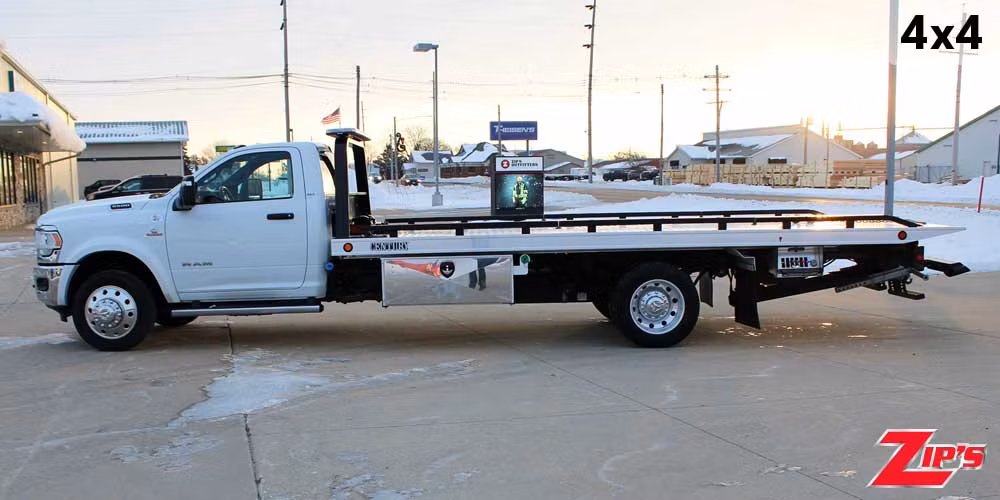 Picture of 2023 Dodge 5500 4x4,19.5'A, WAS B & N LOGISTIC, PIERSON, MI