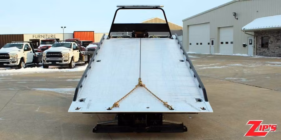 Picture of 2023 Dodge 5500 4x4,19.5'A, WAS B & N LOGISTIC, PIERSON, MI