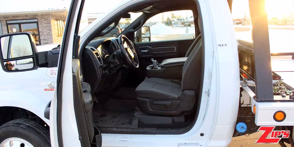 Picture of 2023 Dodge 5500 4x4,19.5'A, WAS B & N LOGISTIC, PIERSON, MI