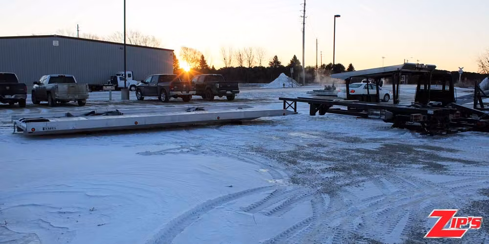Picture of Century Aluminum 20 Series LCG™ Conventional 4 Car Carrier with Top Rack & Auto-Grip Wheel Lift
