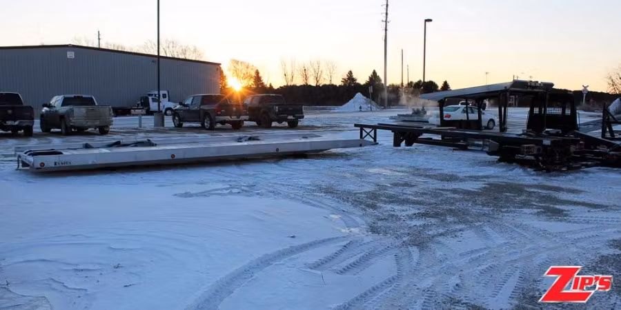 Picture of Century Aluminum 20 Series LCG™ Conventional 4 Car Carrier with Top Rack & Auto-Grip Wheel Lift