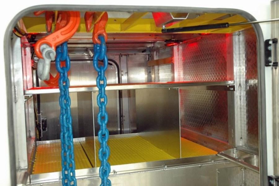 Picture of Miller Adjustable to fit 24", 30", & 36" saddle boxes. Contains divider