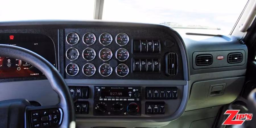 Picture of 2022 Peterbilt 389 Road Tractor with 48" Sleeper, 23210