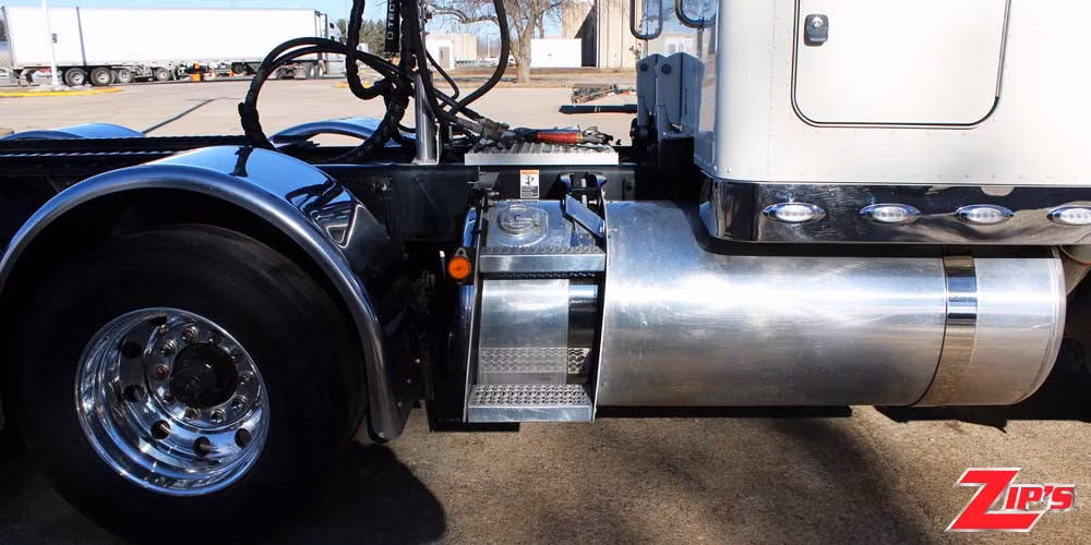 Picture of 2022 Peterbilt 389 Road Tractor with 48" Sleeper, 23210