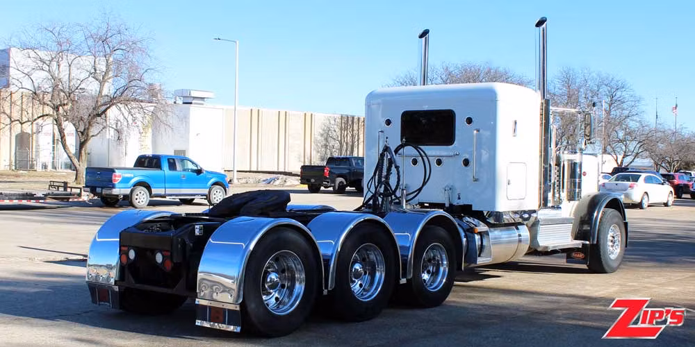 Picture of 2022 Peterbilt 389 Road Tractor with 48" Sleeper, 23210