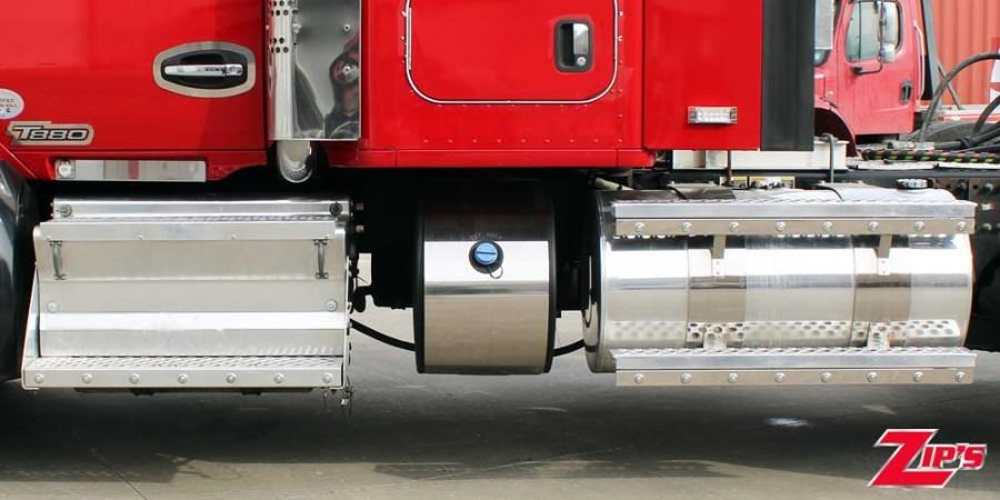 Picture of 2016 Kenworth T880 with 44" Sleeper Road Tractor, 23169