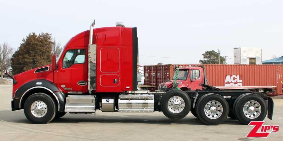 Picture of 2016 Kenworth T880 with 44" Sleeper Road Tractor, 23169