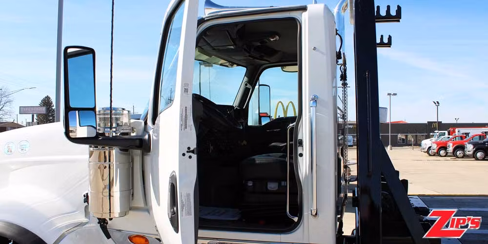 Picture of 2025 Century Wood 30 Series LCG™ Industrial Carrier, International HX520, 23292