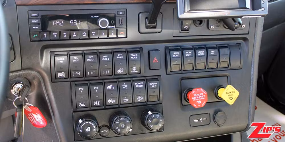 Picture of 2025 Century Wood 30 Series LCG™ Industrial Carrier, International HX520, 23292