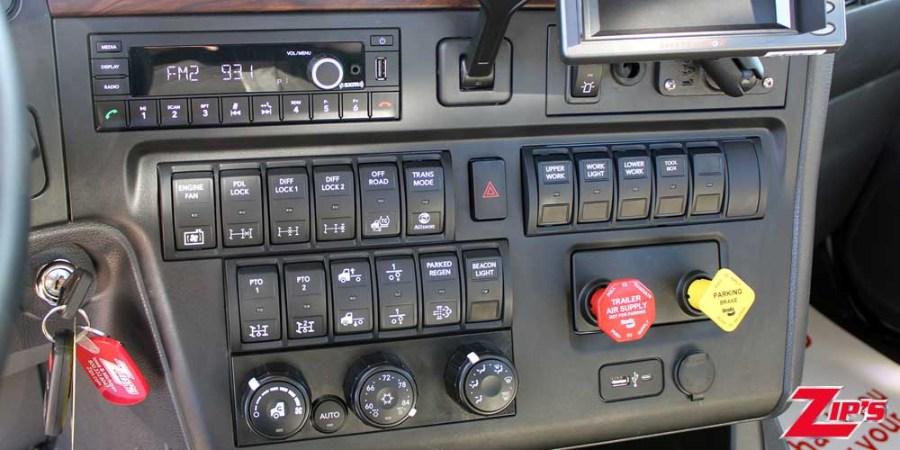 Picture of 2025 Century Wood 30 Series LCG™ Industrial Carrier, International HX520, 23292