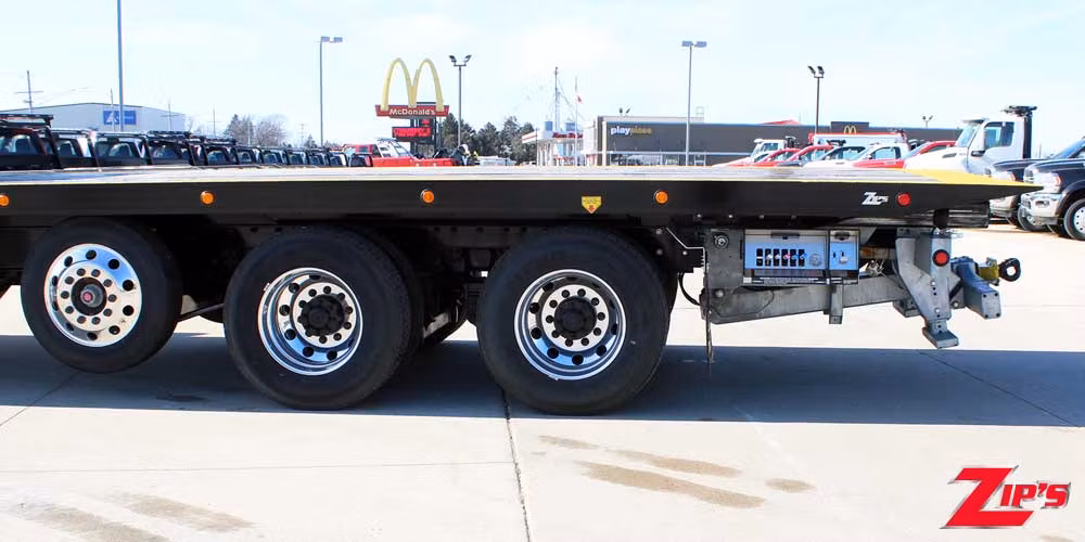 Picture of 2025 Century Wood 30 Series LCG™ Industrial Carrier, International HX520, 23292