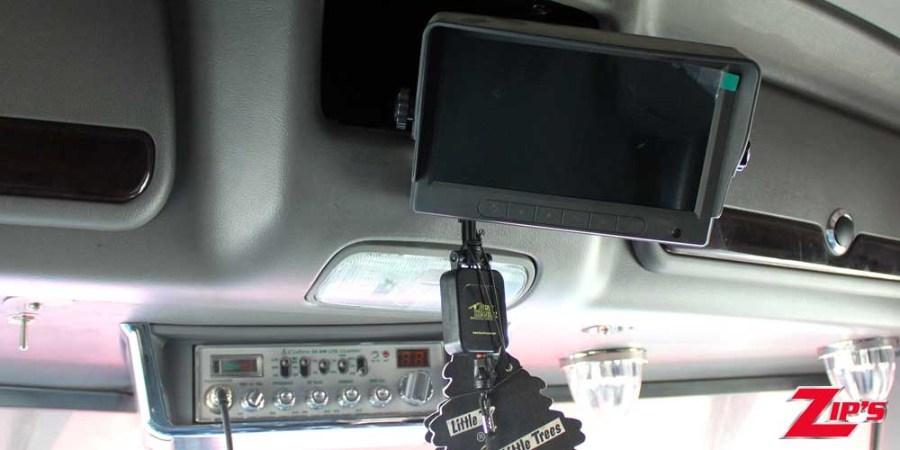 Picture of 2021 Peterbilt 389 Road Tractor w/64" Sleeper, 23214