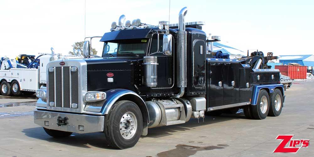 Picture of 2023 Vulcan V70 35 Ton Wrecker, Peterbilt 389 with 44" Sleeper, 23339