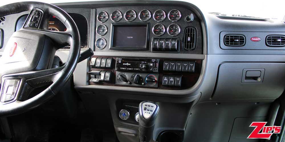 Picture of 2023 Vulcan V70 35 Ton Wrecker, Peterbilt 389 with 44" Sleeper, 23339