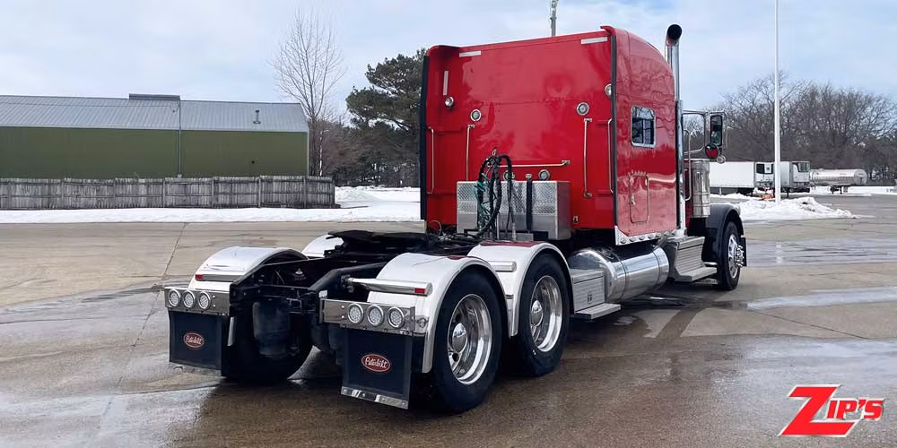 Picture of 2021 Peterbilt 389 Road Tractor w/64" Sleeper, 23214