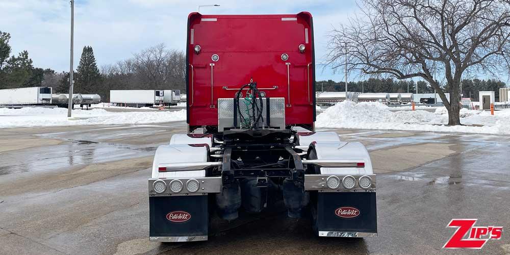 Picture of 2021 Peterbilt 389 Road Tractor w/64" Sleeper, 23214