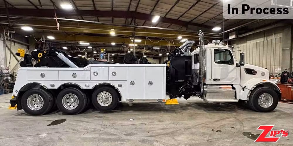 Picture of 2026 Century 9055XL 50 Ton Wrecker w/XP850 Side Puller, Peterbilt 567, 22825
