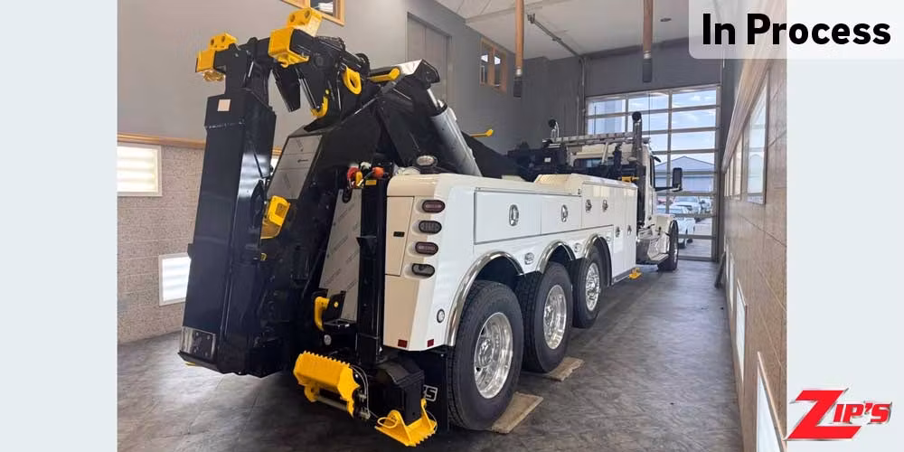 Picture of 2026 Century 9055XL 50 Ton Wrecker w/XP850 Side Puller, Peterbilt 567, 22825