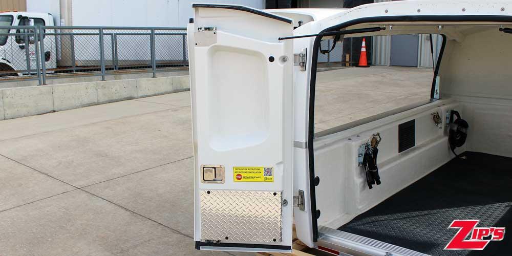 Picture of SpaceKap Wild Service Body, For Chevrolet 2500HD/3500HD, 937525-04