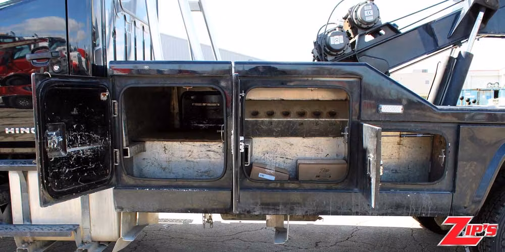 Picture of 2018 Chevron 512 12 Ton Wrecker, Hino 258, 22803