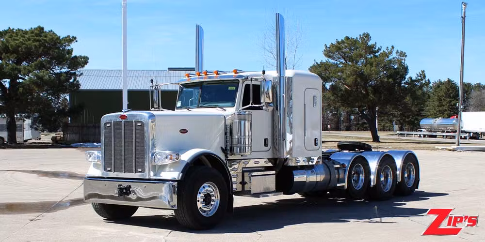 Picture of 2022 Peterbilt 389 Road Tractor with 48" Sleeper, 23210
