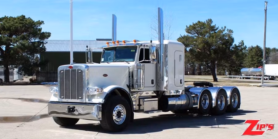 Picture of 2022 Peterbilt 389 Road Tractor with 48" Sleeper, 23210