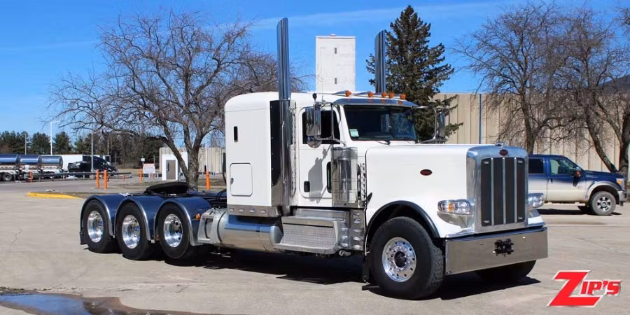 Picture of 2022 Peterbilt 389 Road Tractor with 48" Sleeper, 23210