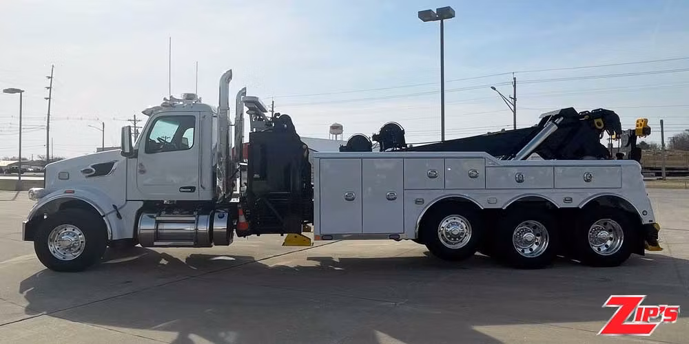 Picture of 2026 Century 9055XL 50 Ton Wrecker w/XP850 Side Puller, Peterbilt 567, 22825