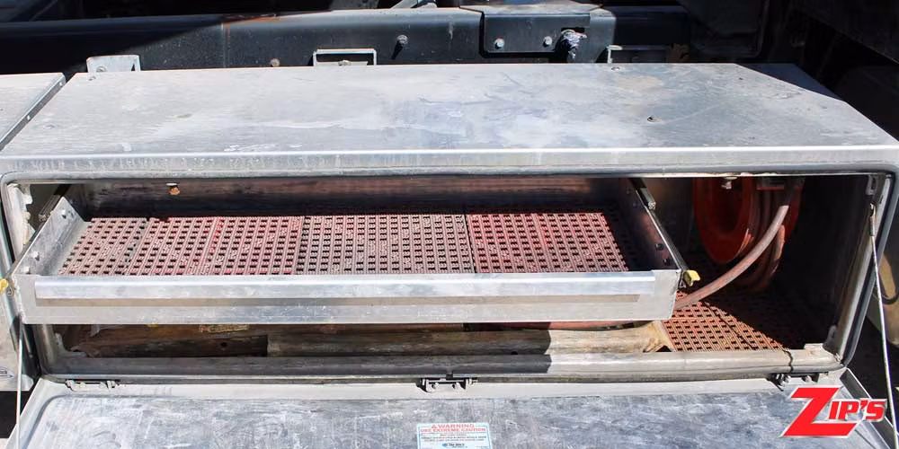 Picture of 2022 Century Aluminum 12 Series LCG™ Car Carrier, Peterbilt 536, 23141