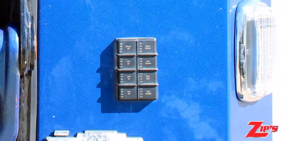 Picture of 2023 Vulcan V70 35 Ton Wrecker, Peterbilt 389 with 44" Sleeper, 23339