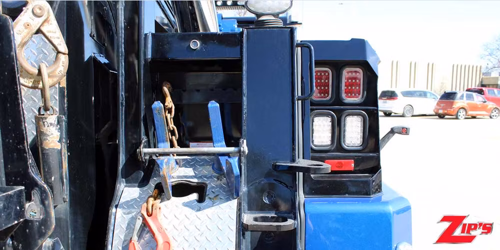 Picture of 2023 Vulcan V70 35 Ton Wrecker, Peterbilt 389 with 44" Sleeper, 23339