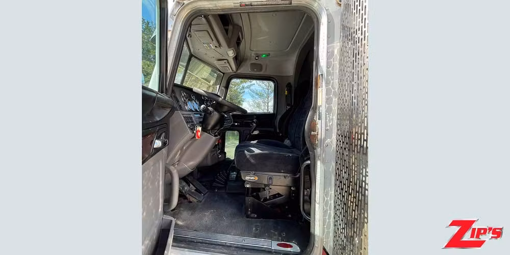 Picture of 2012 Century 5230 30 Ton Wrecker, Peterbilt 389, 20374