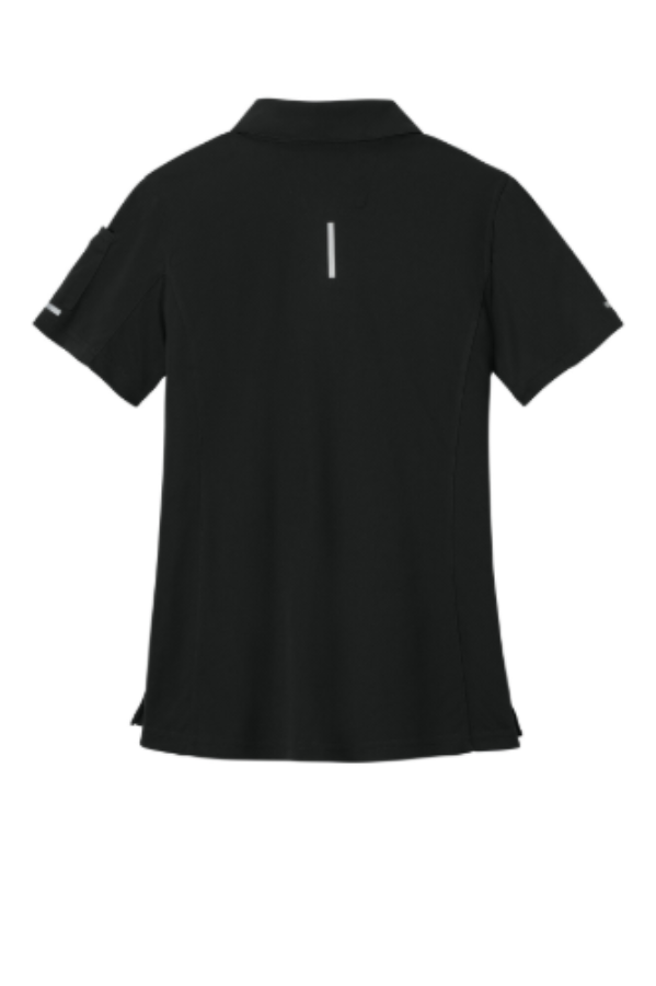 Carhartt Women's FLD & RSCU Polo Feature Close-up