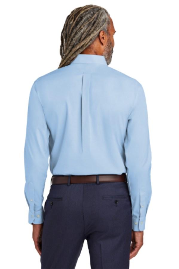 Brooks Brothers Tall Wrinkle-Free Stretch Pinpoint Shirt Feature Close-up