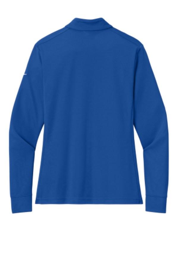 Nike Women's Essential 1/2-Zip Cover-Up Feature Close-up