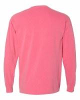 Comfort Colors Garment-Dyed Heavyweight Long Sleeve Pocket T-Shirt Feature Close-up
