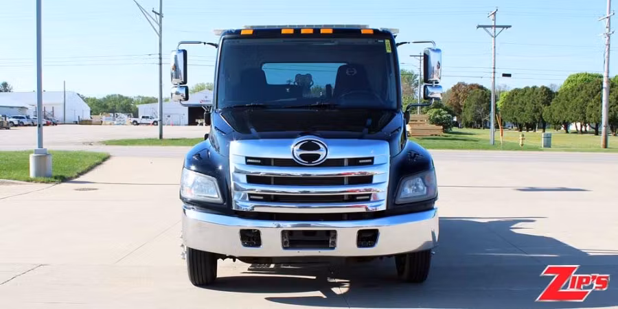 Picture of 2018 Chevron 512 12 Ton Wrecker, Hino 258, 22803