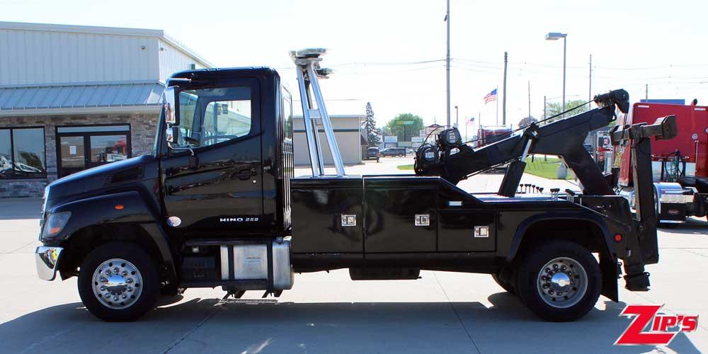 Picture of 2018 Chevron 512 12 Ton Wrecker, Hino 258, 22803