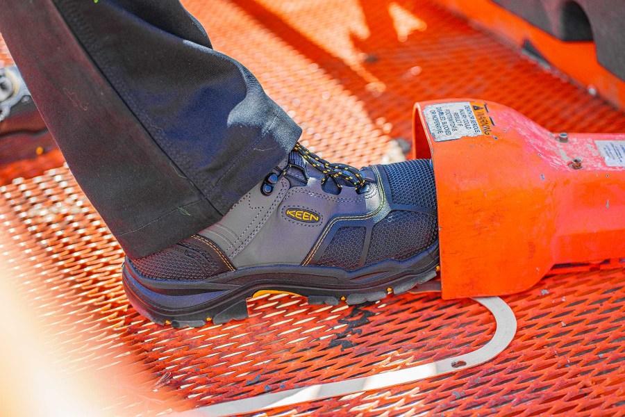 Picture of KEEN Utility Men's Logandale Waterproof Steel Toe Boots