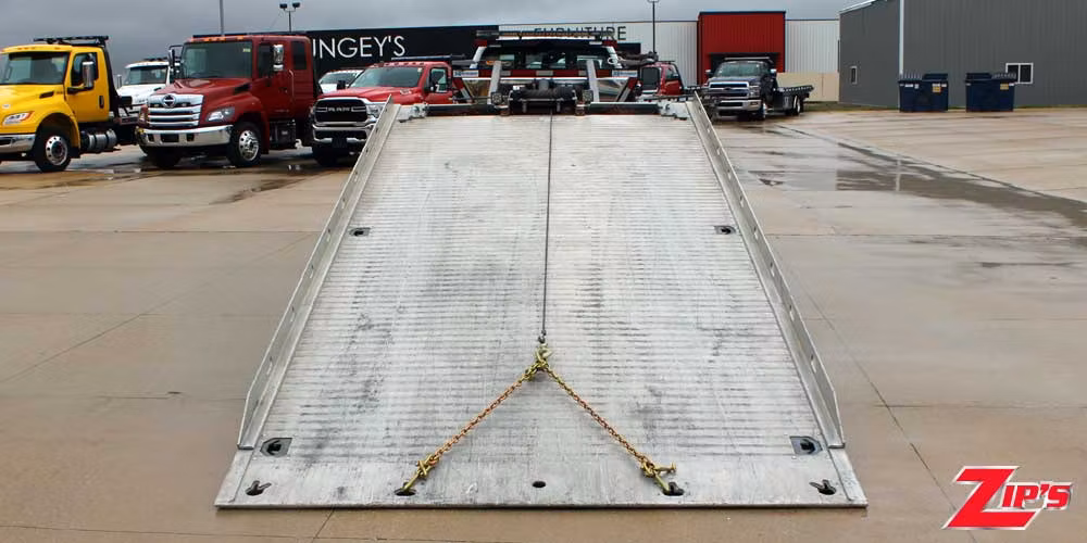 Picture of 2022 Century Aluminum 10 Series Car Carrier, SP8500 Side Puller, Chevrolet 6500HD, 23068