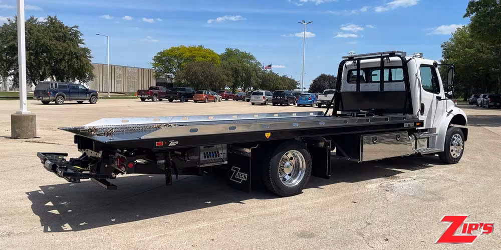 Picture of 2027 Century Steel 12 Series LCG™ Car Carrier, Freightliner M2, 23346