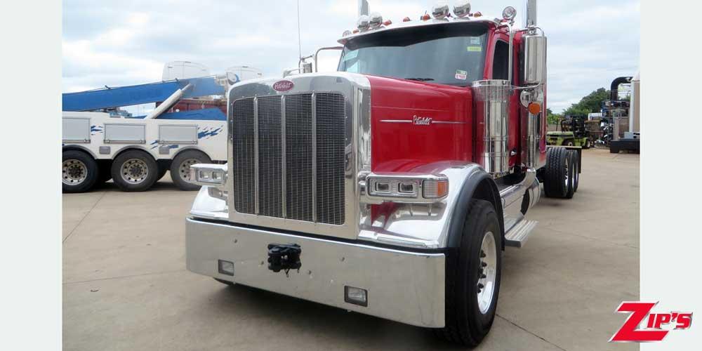 Picture of 2027 Century 9055XL 50 Ton Wrecker, Peterbilt 589 with 48" Sleeper, 23366