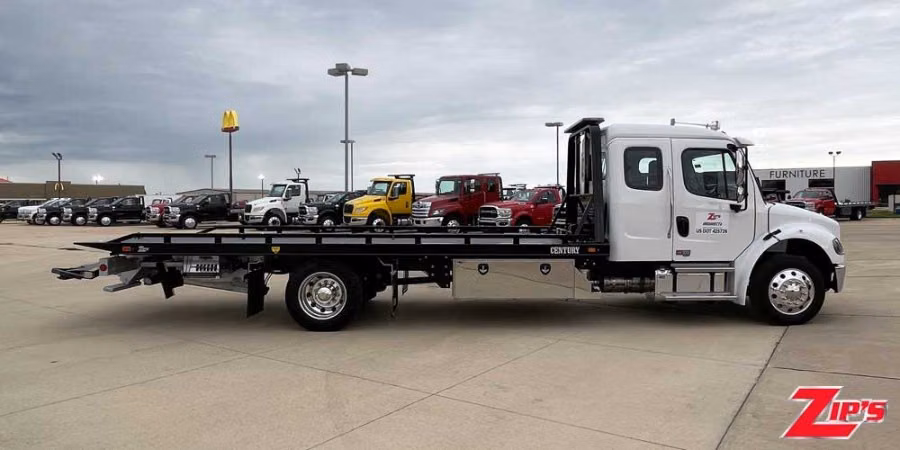 Picture of 2027 Century 21' 6" Steel 12 Series LCG™ Car Carrier, Freightliner M2EC, 23345