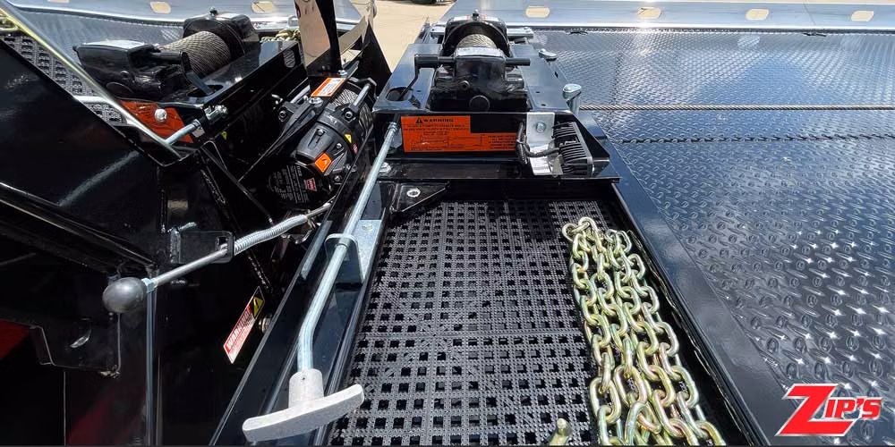 Picture of 2027 Century 21' 6" Steel 12 Series LCG™ Car Carrier, SP9000 Side Puller, Freightliner M2EC, 23347