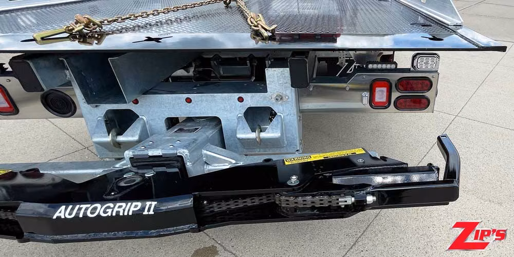 Picture of 2027 Century 21' 6" Steel 12 Series LCG™ Car Carrier, SP9000 Side Puller, Freightliner M2EC, 23347