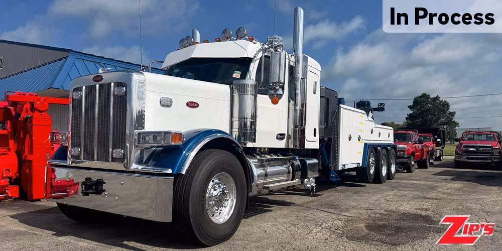 2027 Vulcan V103 50 Ton Wrecker, XP850 Side Puller, Peterbilt 589 with 48" Sleeper, 23350 Feature Close-up