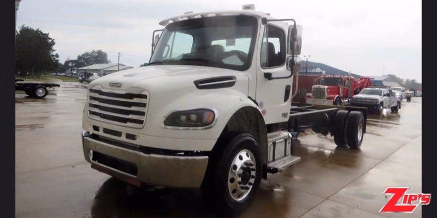 2027 Century 25' Steel 16 Series LCG™ Car Carrier, Freightliner M2, 23363